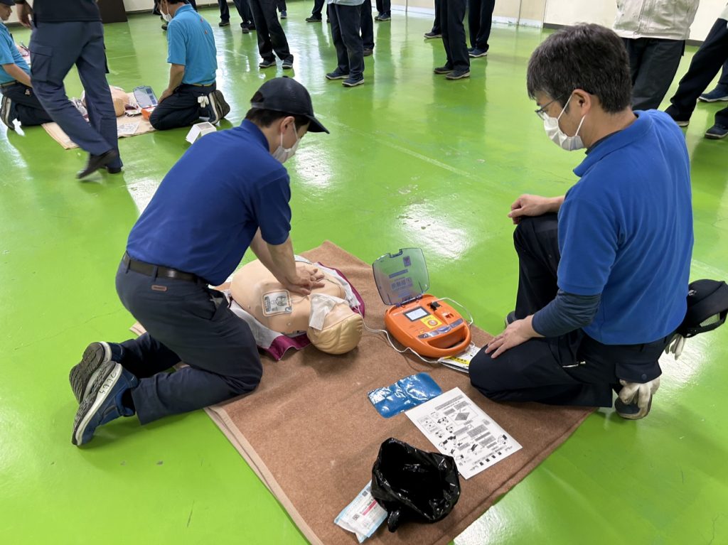 2024年6月13日消防訓練とAED訓練風景