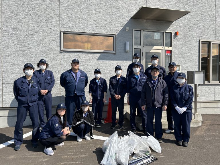 紋別工場のゴミ拾い活動